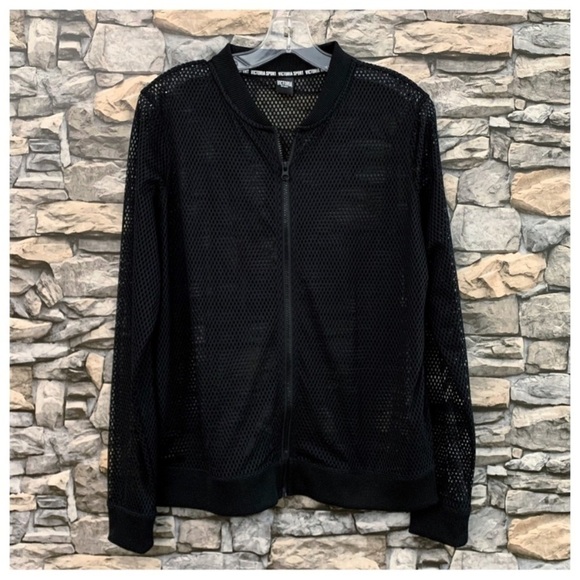 #184 Victoria’s Secret Sport Black Mesh Zip Up Jacket Top Medium/ Large - Picture 2 of 3